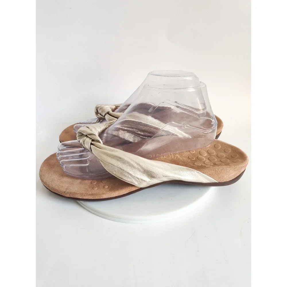Vionic Pippa Sandals 10 Gold Leather Knotted Orthotic Thong Flip Flops Comfort